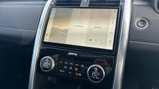 Land Rover Discovery 3.0 D300 Dynamic HSE 5dr Auto Diesel Station Wagon